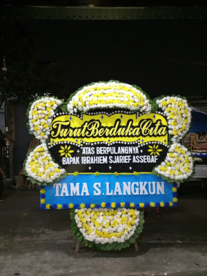 Papan Bunga Duka di Jaticempaka